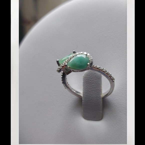 GEMSTONE RING DECORATED WITH CZ SIMULATED DIAMONDS - Picture 13 of 13